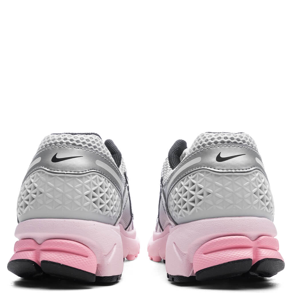 Nike Women's Zoom Vomero 5 Photon Dust Pink Foam Sneaker