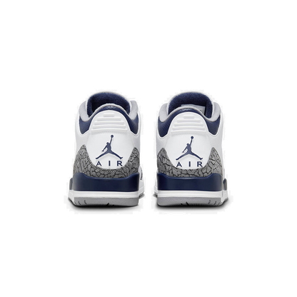 Air Jordan 3 Retro Midnight Navy Sneaker