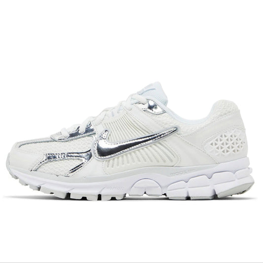 Nike Women's Zoom Vomero 5 Chrome Toe Sneaker