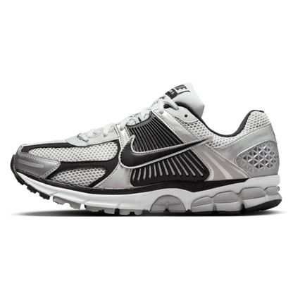Nike Men's Air Zoom Vomero 5 Metallic Silver Black Sneaker