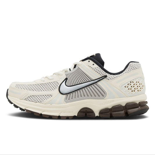 Nike Women's Zoom Vomero 5 Phantom Light Iron Ore Sneaker